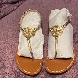 Tory Burch Violet Thong- Metallic Mestico